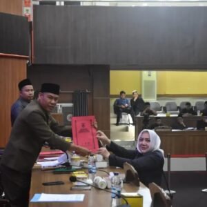 DPRD Musi Rawas Rapat Paripurna Penandatanganan Nota Kesepahaman MoU dan Penetapan Keputusan Propemperda